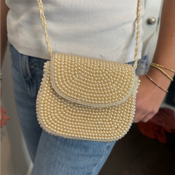 Handbags - Vintage Elegant Pearl-Embellished Cream Bag